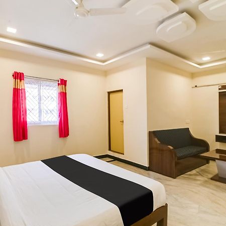 Hotel O Rj Royal Inn Vellore Zewnętrze zdjęcie